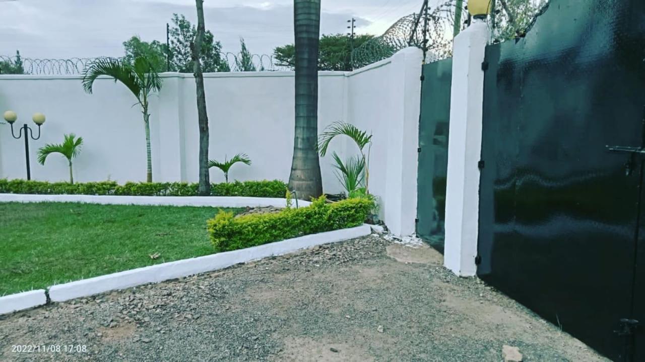 Sofitel 3 Bedrooms Own Compound Mamboleo Kisumu Exterior photo